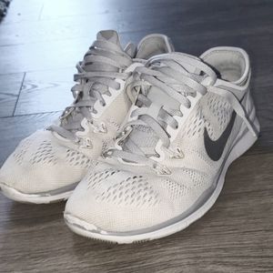 Nike Free 5.0 sneakers